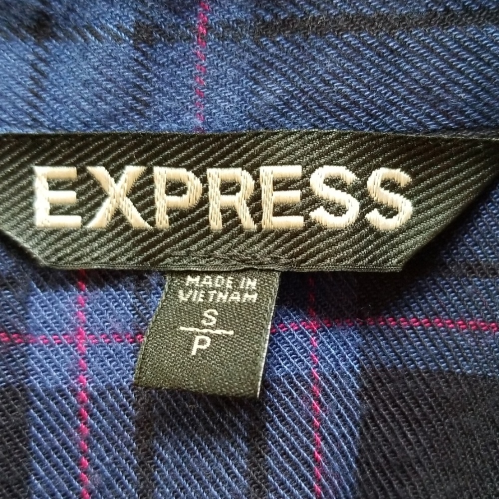 Express plaid button down - Picture 2 of 8